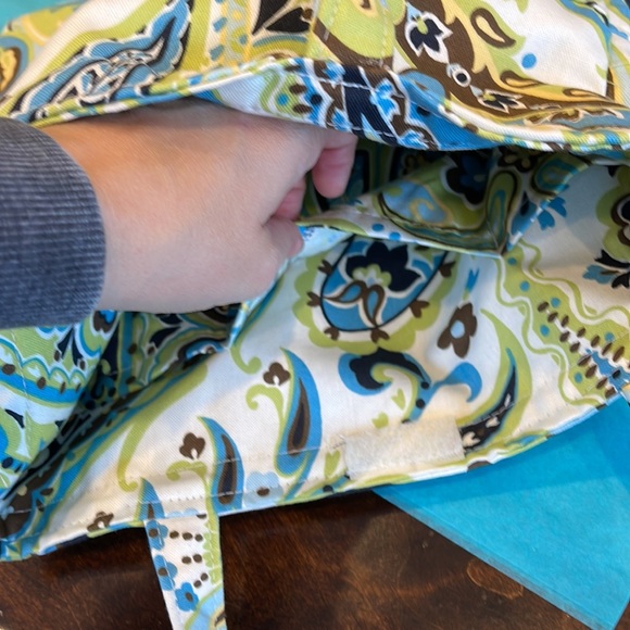 Designs by Dee Dee Colorful Tote Bag  Artistic Statement for Self Expression - Picture 5 of 6